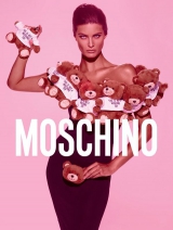 ������-������� �� Moschino