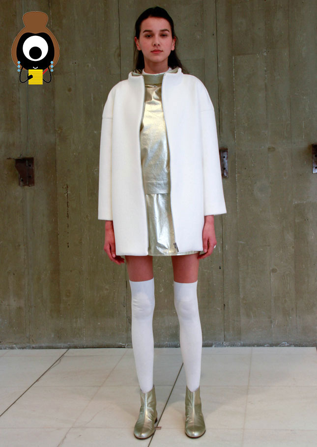 Courrges: ����������� �� ������?