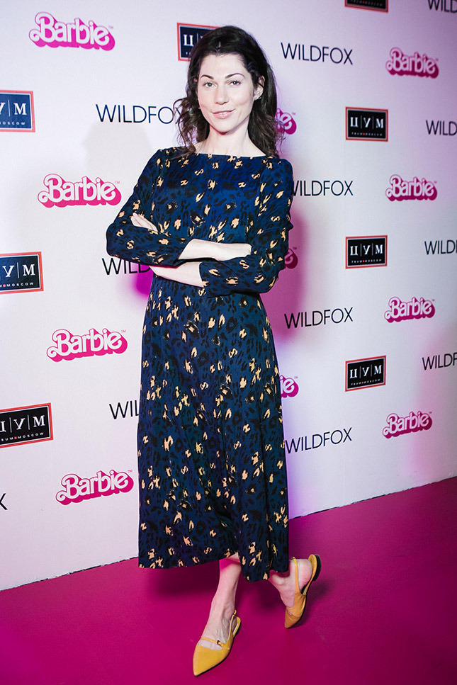 ������� ������� �� ��������� Barbie � Wildfox � ����