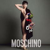 ���� ����� ����� ���� Moschino