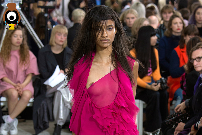 #SuzyLFW: Marques/Almeida � Frayed Elegance