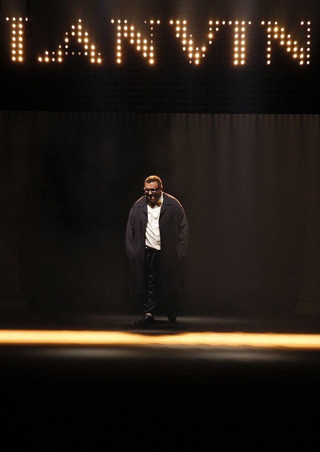 ���: ������ ������ ������ �� Lanvin