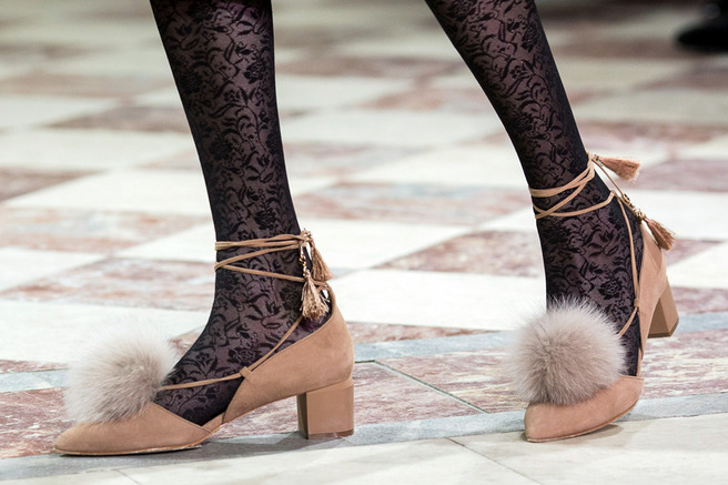 ������ ������ A La Russe