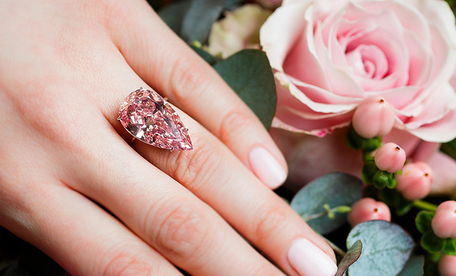 ������� � ����������: ��������� ����� �� ������ Sotheby's