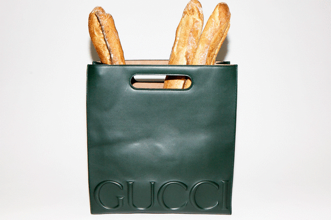 � �������� � ������ Gucci