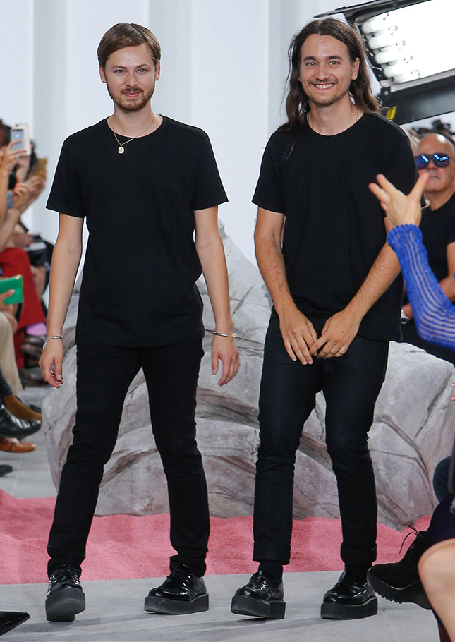 ������� �������� � ������ ������ �������� Carven