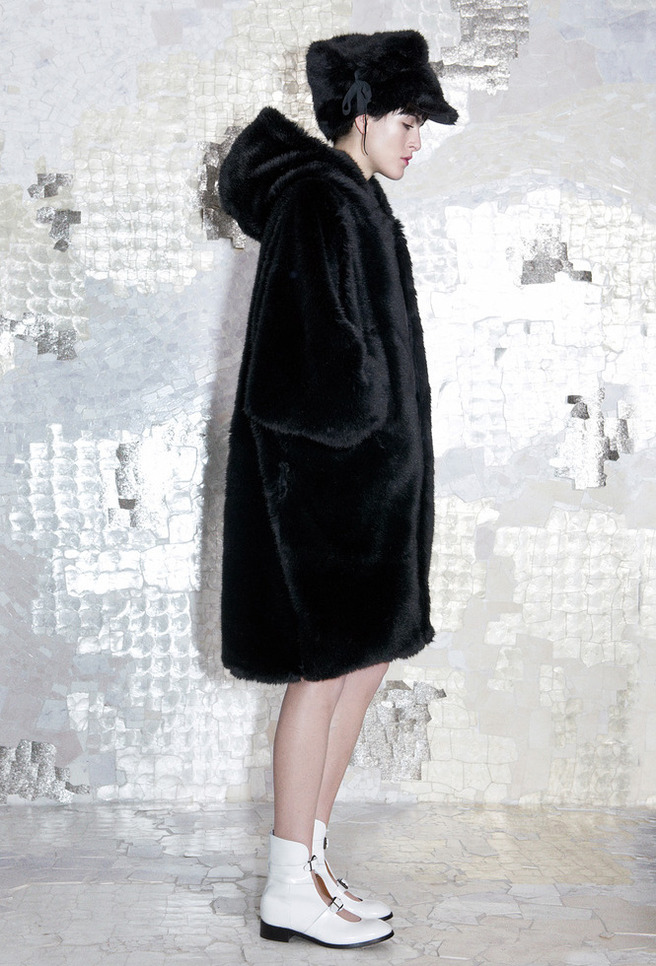 ���� � ��������� Acne pre-fall 2013