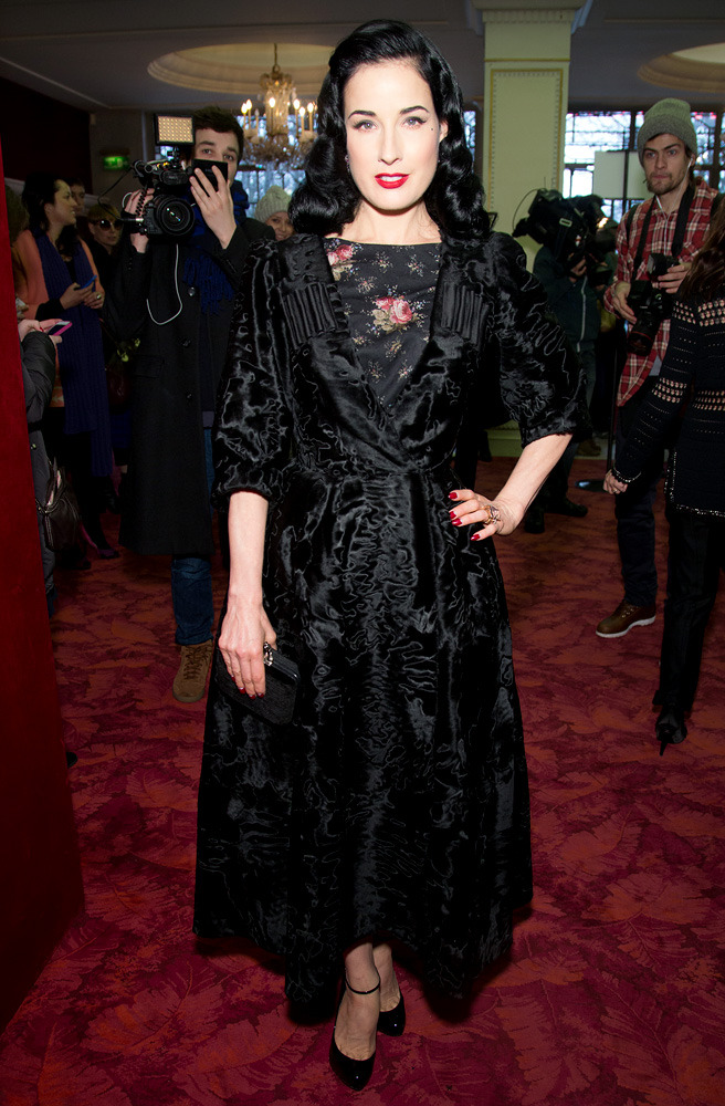 ���� ��� ��� � Ulyana Sergeenko �� ��������� ������ � ������