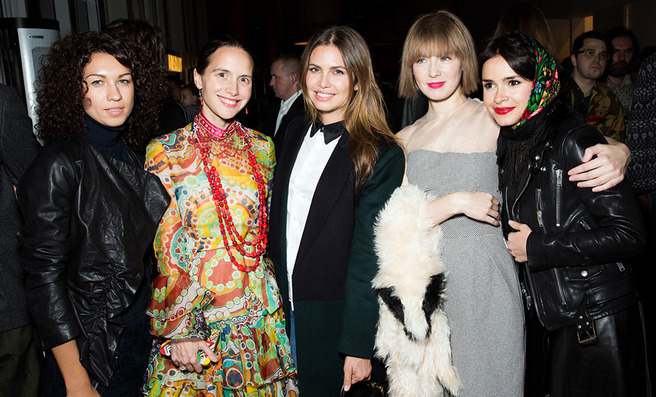 ���� ���� ����